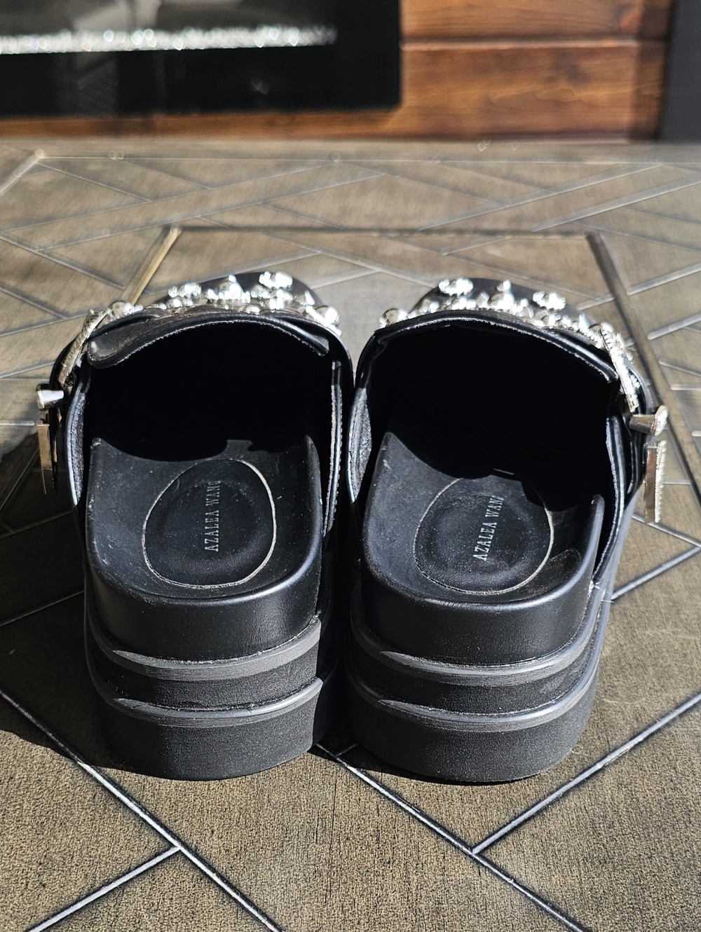 Black Embellished Platform Clog Mule w/Buckle Detail Biker Goth Women Sz 8.5 NEW - Picture 4 of 8